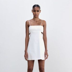 ZARA WHITE DRESS WITH CUT OUTS |. Size: Small